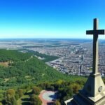 Kilátás Montréal városára a Mont-Royal hegy csúcsáról