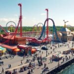 La Ronde vidámpark Montreal szigeten, hullámvasutakkal és látványosságokkal