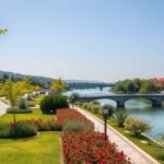 Séta a Maros-parti sétányon Aradon gyönyörű tájon