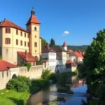 A Graft-bástya Brassón, zöld fák és vízpart a háttérben.