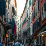 Szűk sikátorok Genova szívében, helyiek és látogatók sétálnak.