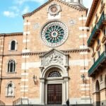 San Sabino-katedrális homlokzata Bari óvárosában, Olaszországban.