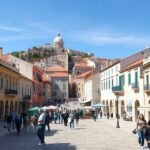 Sétálóutca Dubrovnikban, a Stradun kövezete és történelmi épületei