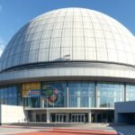 Nagoja Tudományos Múzeum és planetárium külső nézet