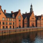 Lübeck Salzspeicher vöröstégla raktárak a Trave folyópartján