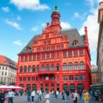 Bázel Városháza színes homlokzata a Piactéren