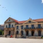 A Városi Múzeum épülete Óbidosban, gyönyörű időben.