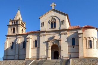 Almacave templom barokk stílusú épülete Lamegoban