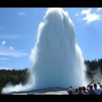 Andernach gejzír kitörése lenyűgöző látványosság Németországban