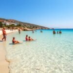 Tsilivi, Zakynthos: családi nyaralás sekély, kristálytiszta vízben